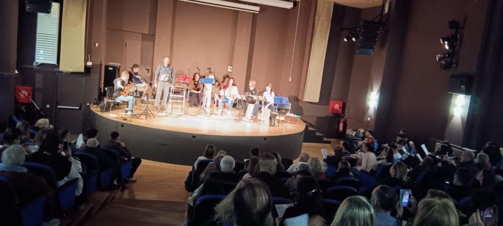 «Μύρισε» άνοιξη στο Πνευματικό Κέντρο του Δήμου Πετρούπολης