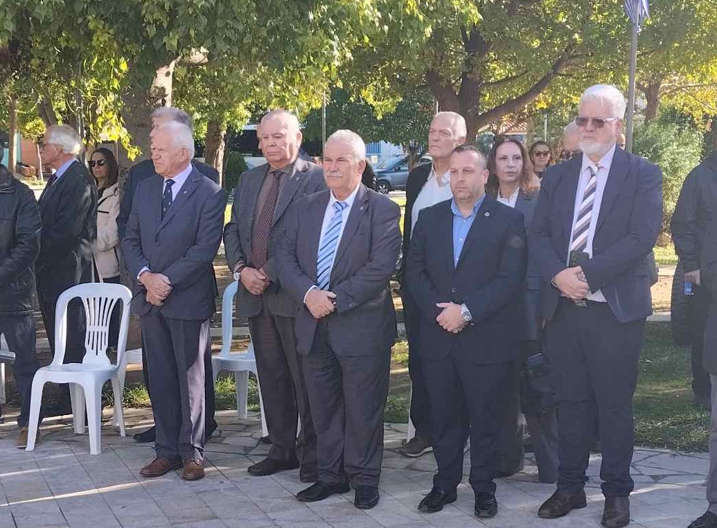 Ο Αντιπεριφερειάρχης κ. Χαράλαμπος Αλεξανδράτος στην τελετή μνήμη για τους Ήρωες της Μέσης Ανατολής και του Ιερού Λόχου!