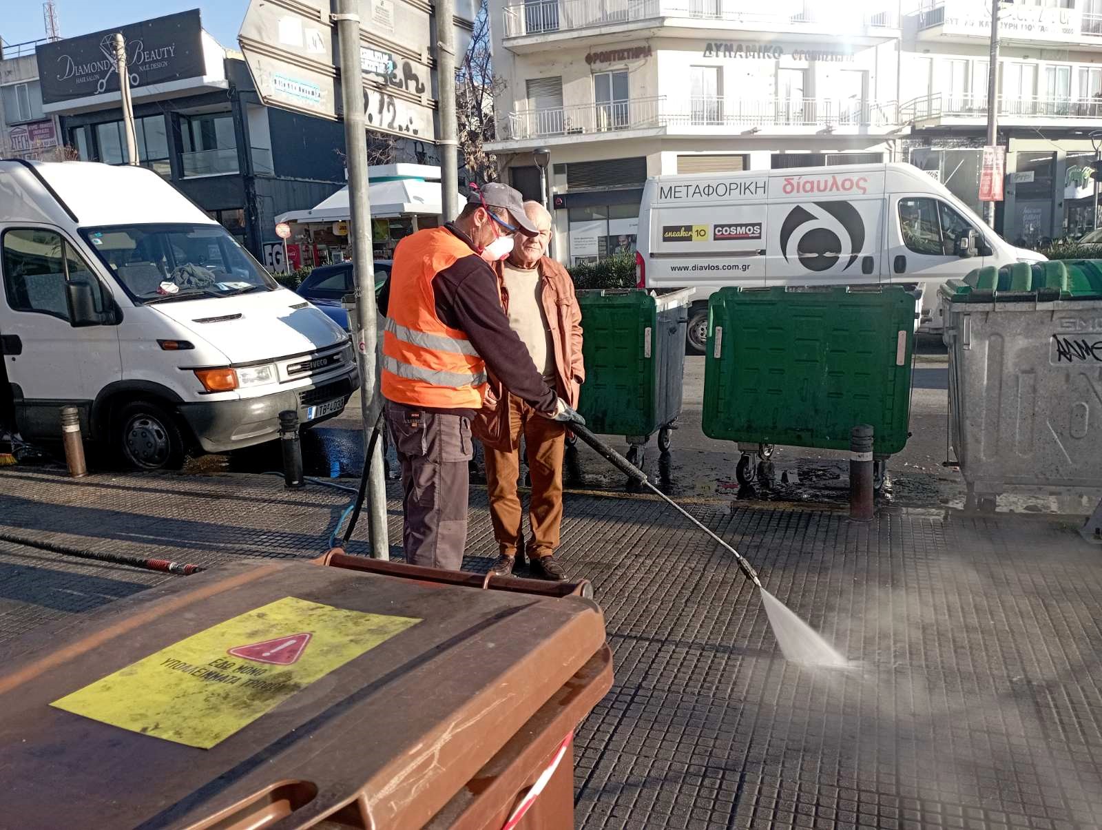 Καθαρότερη και φιλόξενη πόλη το Αιγάλεω: Εξειδικευμένοι καθαρισμοί σε επιβαρυμένα σημεία