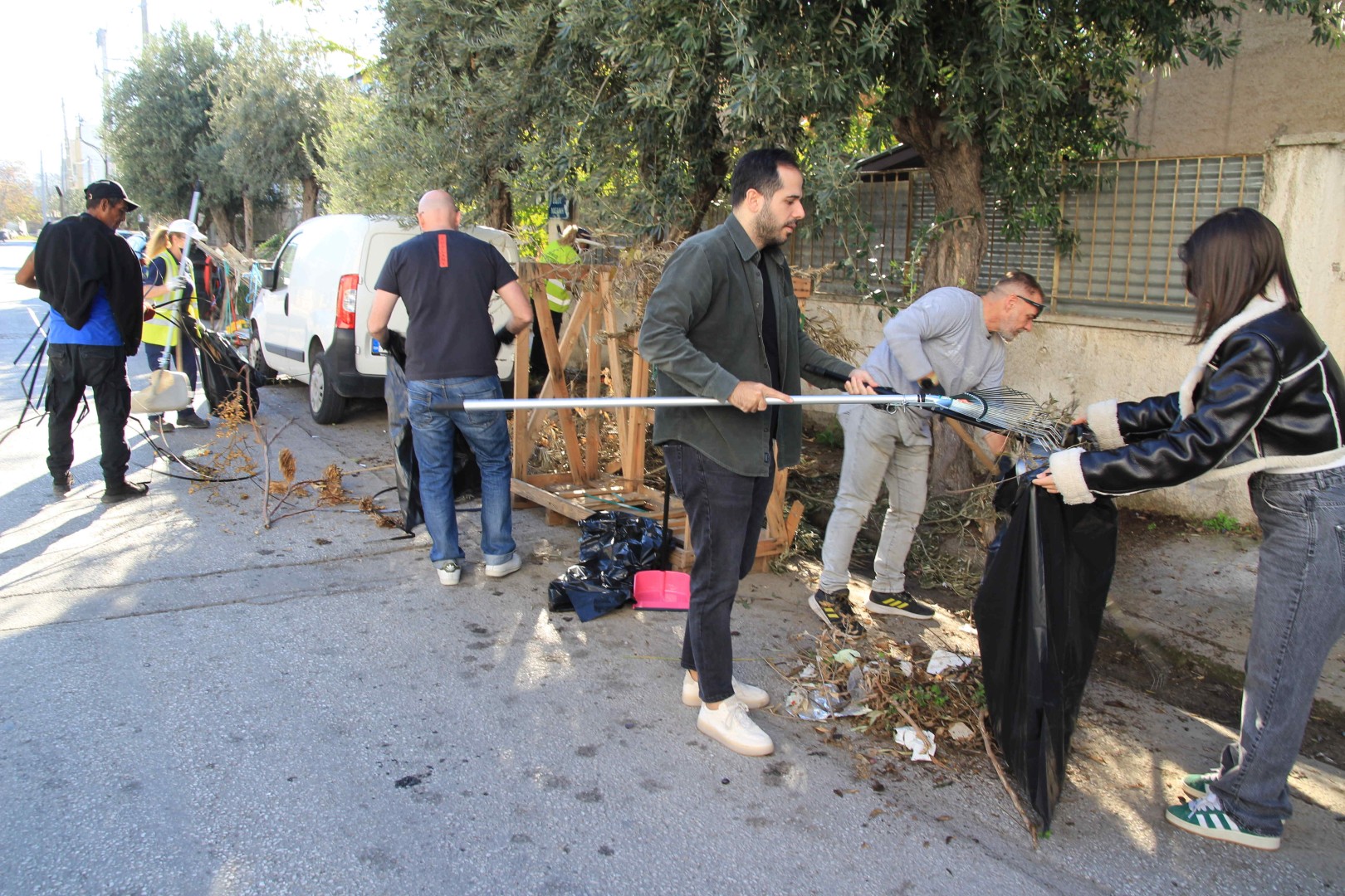 Περιβαλλοντική δράση καθαρισμού  στη Βιομηχανική Ζώνη Περιστερίου