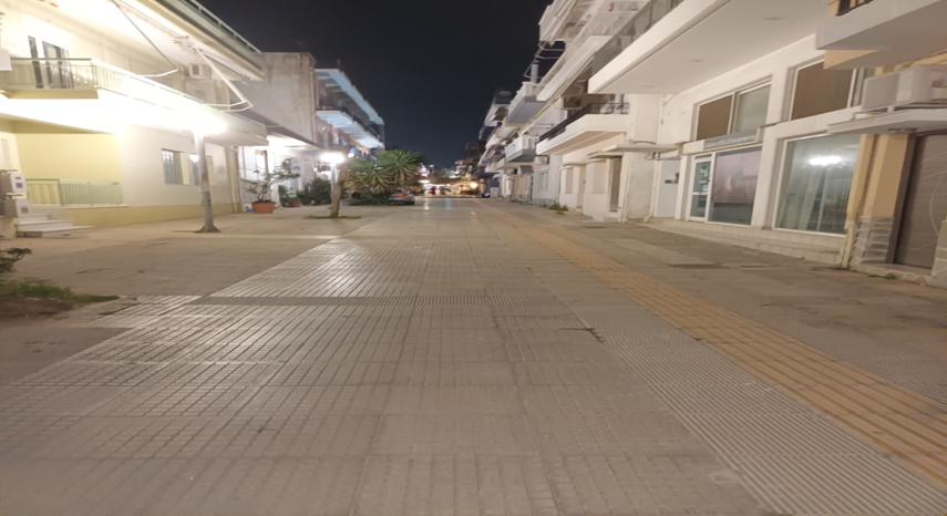 SOS από τους Μόνιμους Κατοίκους της οδού Αγίας Λαύρας στο Αιγάλεω!