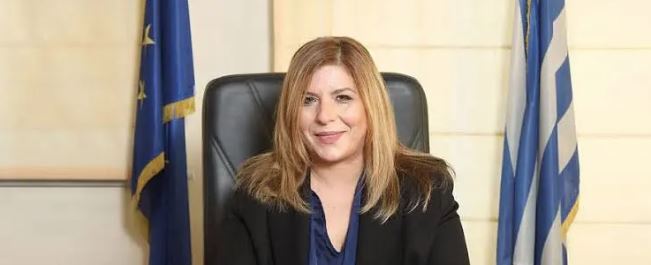 Αγωγή από τη Μαρία Συρεγγέλα κατά της Ζωής Κωνσταντοπούλου για προσβολή προσωπικότητας