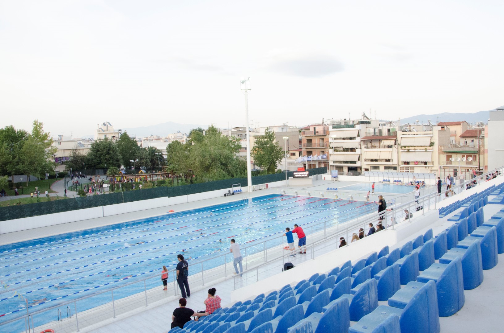 Η LIFE στο νέο κολυμβητήριο Περιστερίου