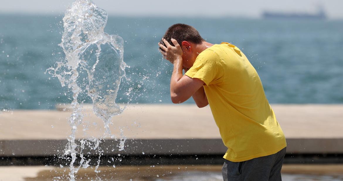 Προετοιμάζεται για καύσωνα η χώρα, με θερμοκρασίες έως τους 41 βαθμούς