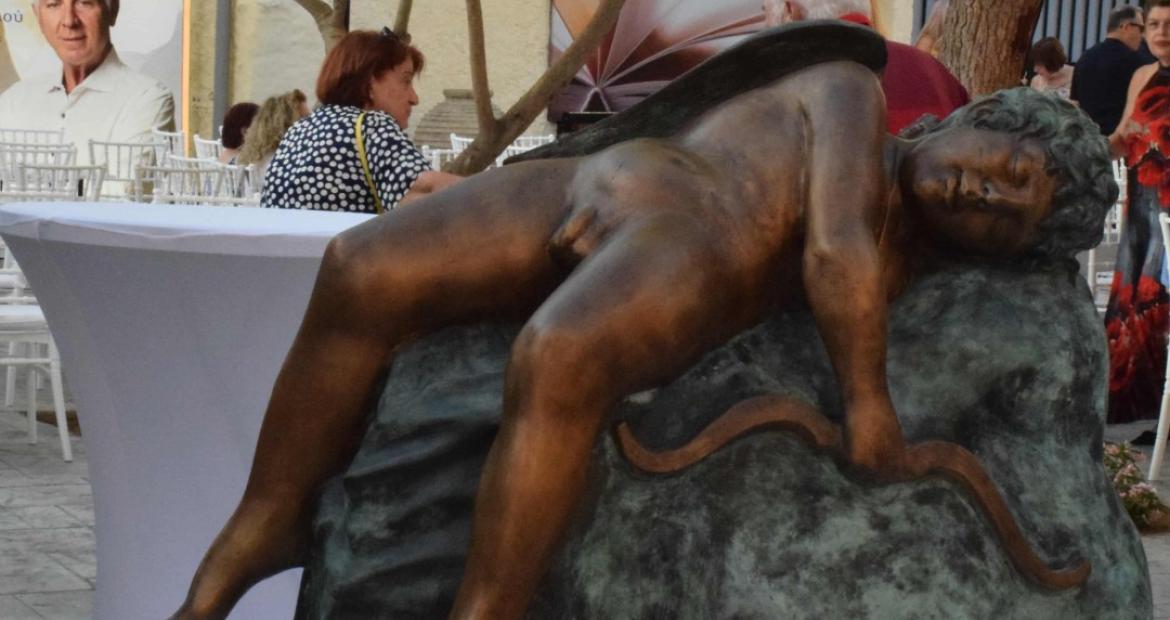 Νέο πολιτιστικό τοπόσημο για τον Δήμο Περιστερίου: Το Κέντρο Γραμμάτων & Πολιτισμού «Κοιμώμενος Έρωτας»