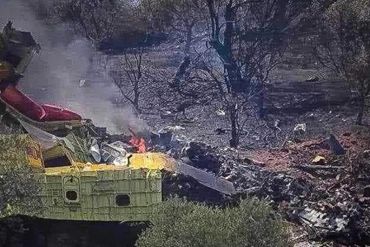 Πτώση Canadair: Στο πένθος βυθίστηκε η χώρα για τους 2 ήρωες πιλότους