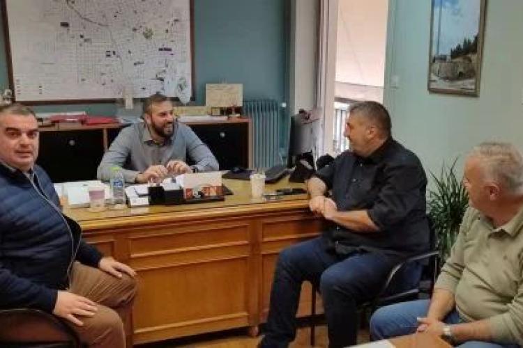 Συνάντηση Δημάρχου Πετρούπολης-Διοίκησης Άρη Πετρούπολης