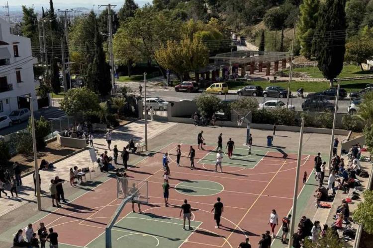 Πετυχημένη η πρεμιέρα στο 1ο Τουρνουά Μπάσκετ 3x3 Γονέων στην Πετρούπολη