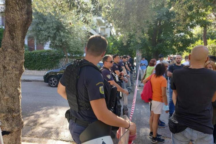 Πατήσια: Διώχνουν μονογονεϊκή οικογένεια από το σπίτι της για 800 ευρώ χρέος!