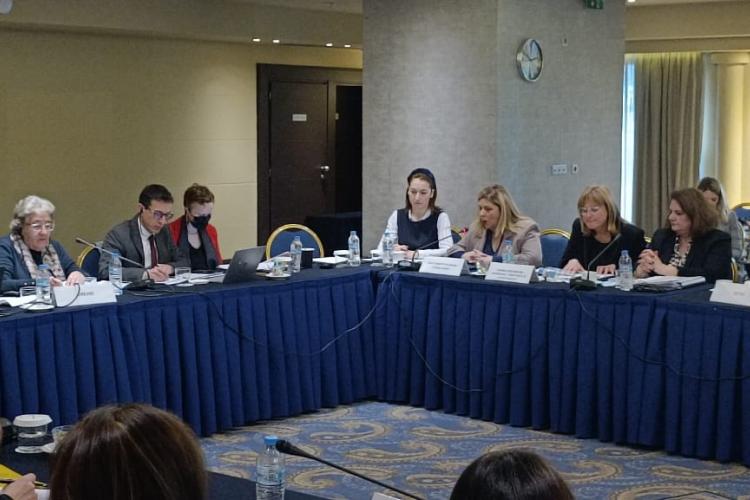 Τα «όπλα» της Ελλάδας για την καταπολέμηση της βίας κατά των γυναικών παρουσίασε η Μ. Συρεγγέλα στη GREVIO