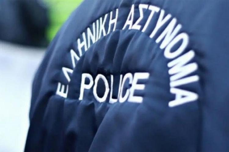 Συνάντηση μεταξύ του Δημάρχου Πετρούπολης και εκπροσώπων της Ελληνικής Αστυνομίας