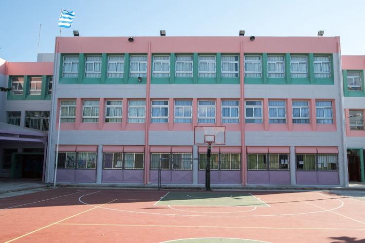 Κοινή δήλωση των Αντιδημάρχων Οικονομικών & Παιδείας για τη λειτουργία των σχολείων της Πετρούπολης
