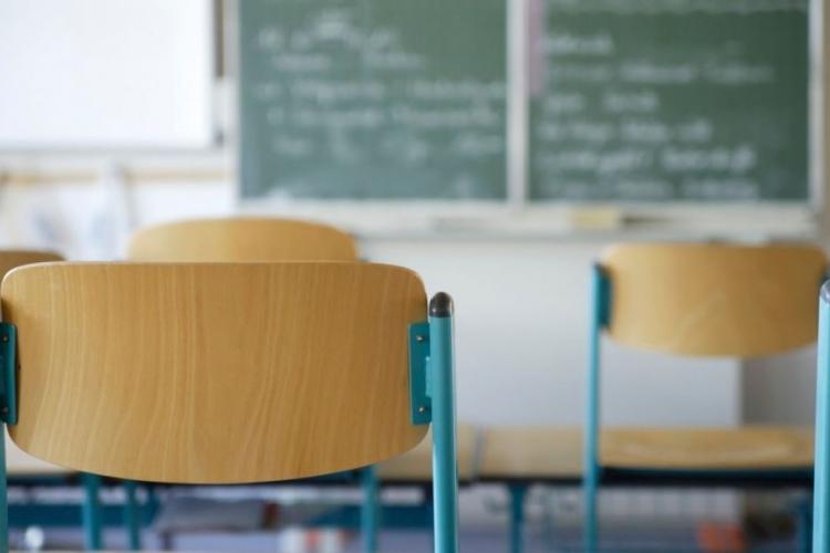  ΕΝΩΣΗ ΣΥΛΛΟΓΩΝ ΓΟΝΕΩΝ ΚΑΙ ΚΗΔΕΜΟΝΩΝ  ΔΗΜΟΥ ΠΕΡΙΣΤΕΡΙΟΥ: Πρόσκληση σε εκλογοαπολογιστική Γενική Συνέλευση